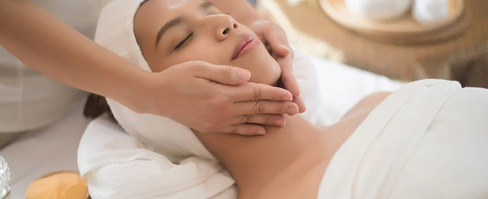 How to Protect Your Skin from Monsoon Humidity